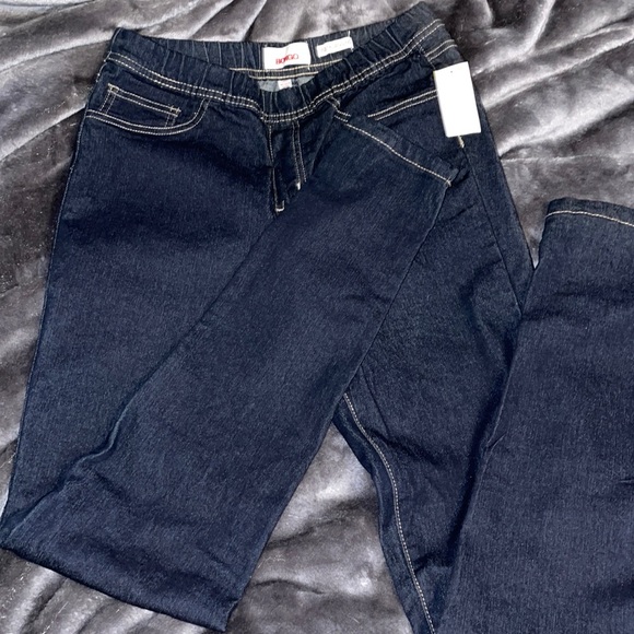 BONGO | Pants \u0026 Jumpsuits | Bongo Poll 